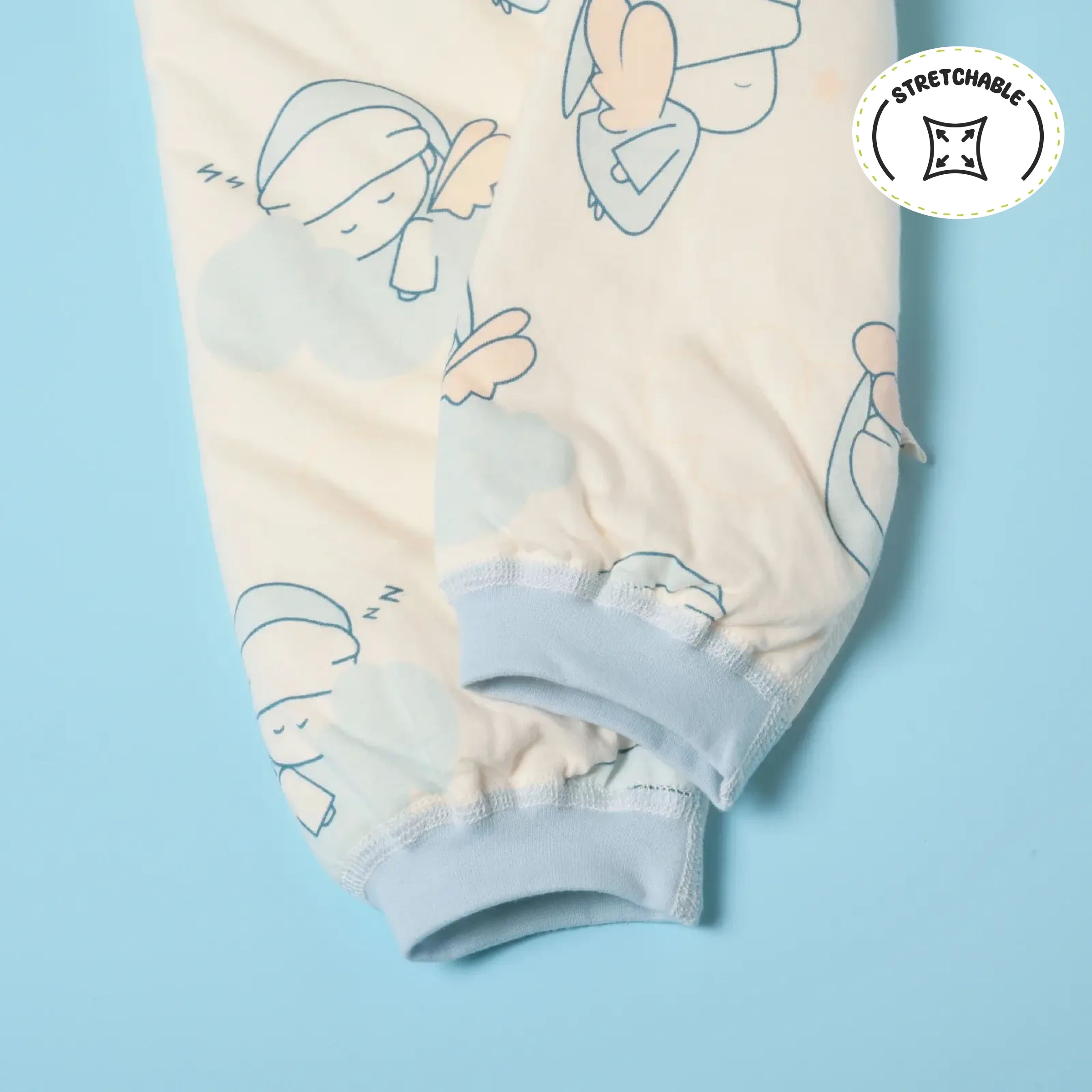 alt="aliabhattclothingbrand"\>