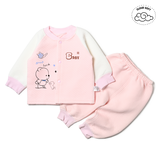 A comfortable pants set for boys pyjamas featuring a teddy design.
