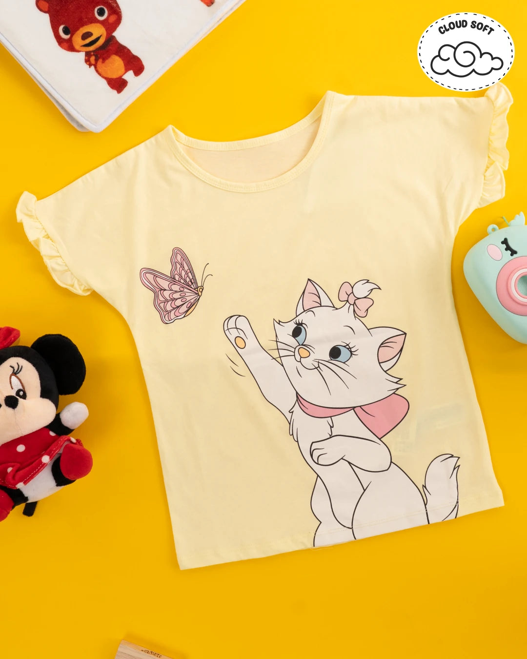 Yellow girls outfit featuring an illustrated cat playing with butterflies, perfect for kids' fashion. Girls kids clothing, girls wear, trending clothes for girls